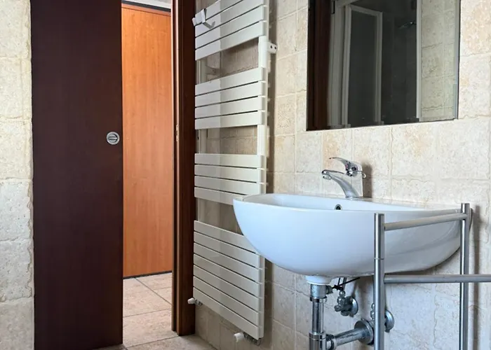 Mansarda Vicino Al Mare * ロゼート・デッリ・アブルッツィ