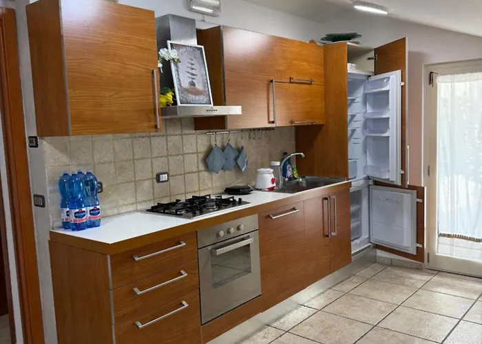 アパートホテル Mansarda Vicino Al Mare *